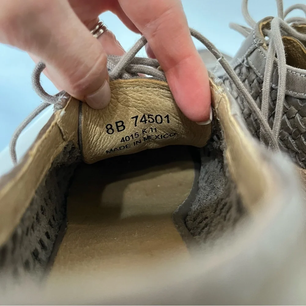 Frye Woven Leather Lace Up Heeled Oxford Shoes - Picture 6 of 10